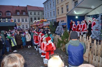 Foto des Albums: Perleberger Weihnachtsmarkt (13. 12. 2017)