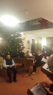 Foto des Albums: Weihnachtssingen im Malteserstift