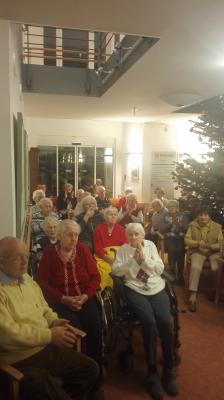 Foto des Albums: Weihnachtssingen im Malteserstift