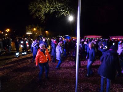 Foto des Albums: Silvester-Open-Air auf dem Burghof-Gelände mit grandiosem Höhenfeuerwerk
