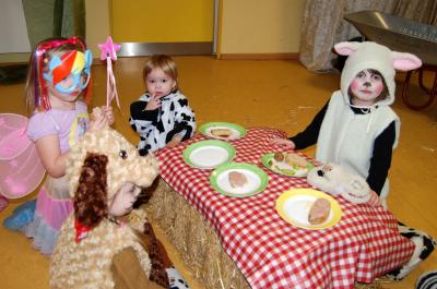 Foto des Albums: "Auf dem Bauernhof" Karneval im Kindergarten
