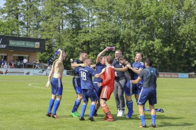 Foto des Albums: Landesligaaufstieg 2018 (2)