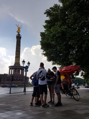 Foto des Albums: "Du bist so wunderbar, Berlin!" - Neuner auf Klassenfahrt (04.06.2018)