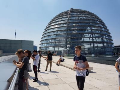 Foto des Albums: "Du bist so wunderbar, Berlin!" - Neuner auf Klassenfahrt (04.06.2018)