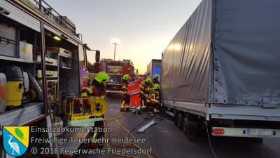 Vorschaubild: Einsatz 48/2018 | Transporter gegen LKW | BAB 12 AS Friedersdorf - AD Spreeau