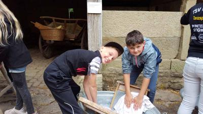 Foto des Albums: Schullandheimaufenthalt der Klasse 4a im Schullandheim Thüringer Hütte