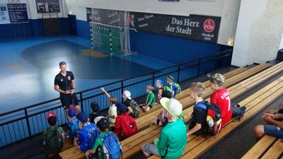Foto des Albums: Siegerfahrt zum Fußballturnier "Der Junge mit der Deutschlandfahne"