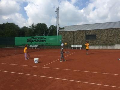 Foto des Albums: Tennistraining Klasse 3a (15.06.2018)