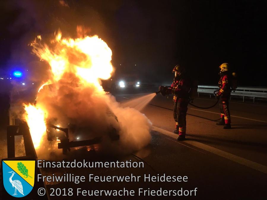 Bild: Einsatz 101/2018 | PKW in Vollbrand | BAB 12 AS Friedersdorf - AS Storkow
