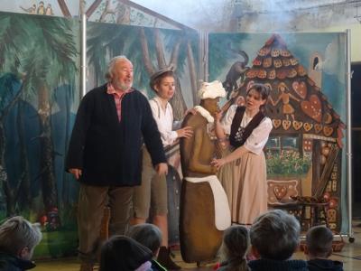 Foto des Albums: Märchenoper "Hänsel und Gretel"