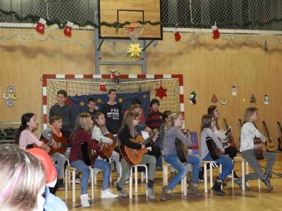 Foto des Albums: Weihnachtsaufführung