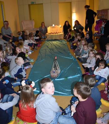 Foto des Albums: Der Nikolaus besucht uns