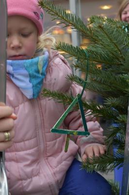 Foto des Albums: Tannenbaum schmücken