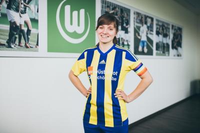 Foto des Albums: Fotoshooting beim VfL Wolfsburg - Aileen Engelbrecht vertritt TSV Barmke (03. 03. 2019)