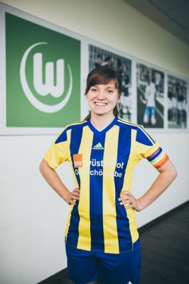 Foto des Albums: Fotoshooting beim VfL Wolfsburg - Aileen Engelbrecht vertritt TSV Barmke (03. 03. 2019)