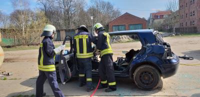 Foto des Albums: Truppmannausbildung 1 und 2 vom 11.01. - 05.04.2019