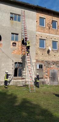Foto des Albums: Truppmannausbildung 1 und 2 vom 11.01. - 05.04.2019