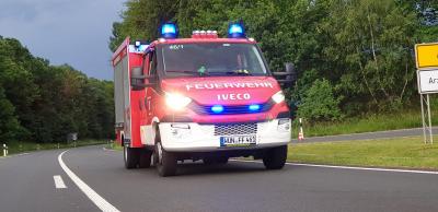 Fotoalbum Verkehrsunfall mit LKW Strassensprerrung der B303