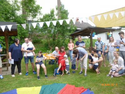 Foto des Albums: Beim Sommerfest auf der Wiese... 2019 in der KiM