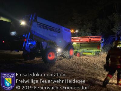 Vorschaubild: Einsatz 56/2019 | Brennender Mähdrescher und Stoppelfeld | L39 OV Friedersdorf - Blossin