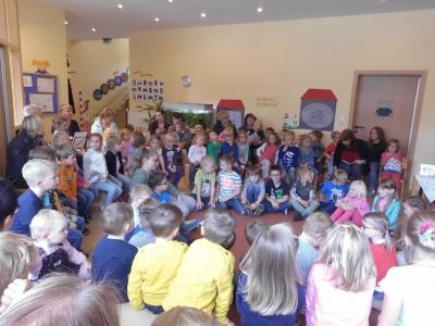 Foto des Albums: Maiandacht im Kindergarten