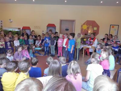 Foto des Albums: Maiandacht im Kindergarten
