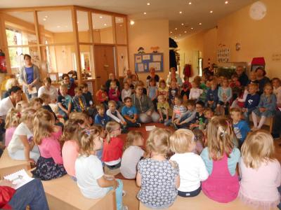 Foto des Albums: Maiandacht im Kindergarten