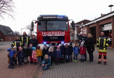 Foto des Albums: Besuch bei der Feuerwehr Holte