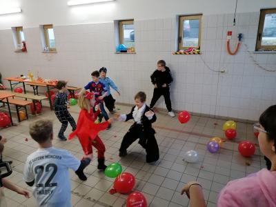 Foto des Albums: Kinderfasching