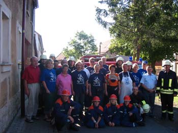 Foto des Albums: Tag der offenen Tür der Freiwilligen Feuerwehr am 09. September 2006 (09. 09. 2004)