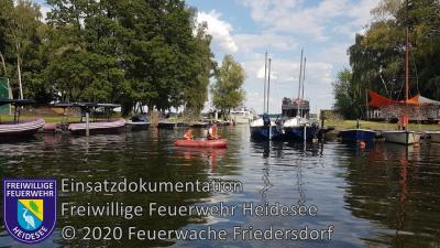 Vorschaubild: Einsatz 48/2020 | Hydrauliköl im Hafenbecken | Blossin Waldweg