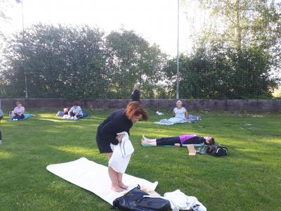 Foto des Albums: Yoga auf dem Sportplatz (01. 08. 2020)