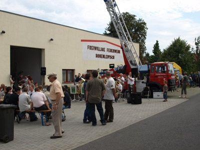 Foto des Albums: Tag der offenen Tür bei der FFw Hohenleipisch & stellen der Erntekrone (06. 09. 2008)