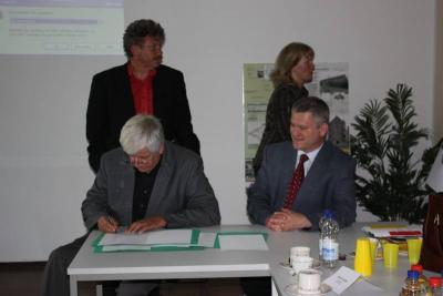 Foto des Albums: Unterzeichnung der "Prignitzer Erklärung" (28. 05. 2009)