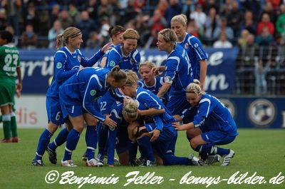 Foto des Albums: FFC Turbine  - VFL Wolfsburg (07.06.2009)