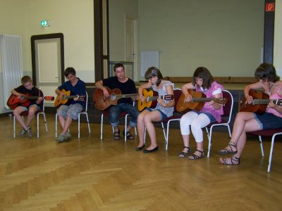 Foto des Albums: Gitarrenkurs im "Effi" (27. 08. 2010)