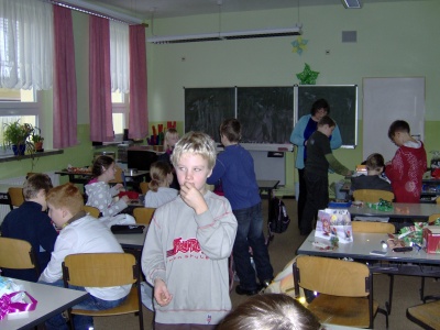 Foto des Albums: Weihnachten an der Grundschule Hohenleipisch (22. 12. 2010)