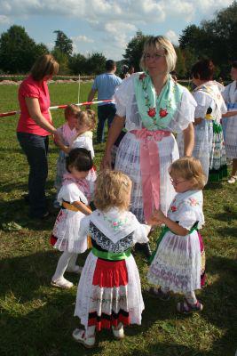 Foto des Albums: Kinderhahnrupfen Fehrow 2010