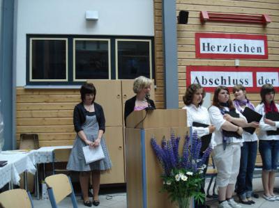 Foto des Albums: Abschluss der Klasse 10b Juni 2010 (30.06.2010)