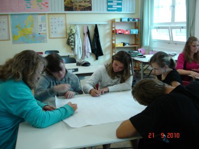 Foto des Albums: "Spiel das Leben" Projekt Klasse 7 (17. 02. 2012)