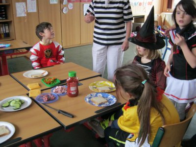 Foto des Albums: Fasching in den FLEX - Klassen