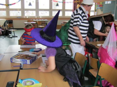 Foto des Albums: Fasching in den FLEX - Klassen