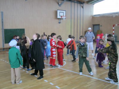 Foto des Albums: Fasching in den FLEX - Klassen