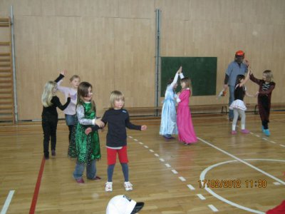 Foto des Albums: Fasching in den FLEX - Klassen
