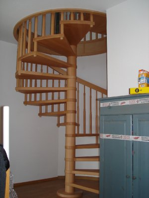 Spindeltreppe aus Buche 