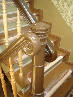 Kompletterneuerung Altbau-Gel&auml;nder aus Erle 