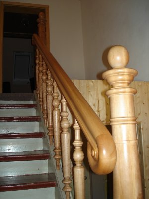 Kompletterneuerung Altbau-Gel&auml;nder aus Erle 