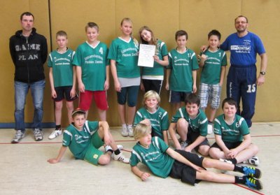 Foto des Albums: Unsere Teams beim Zweifelderball 2012