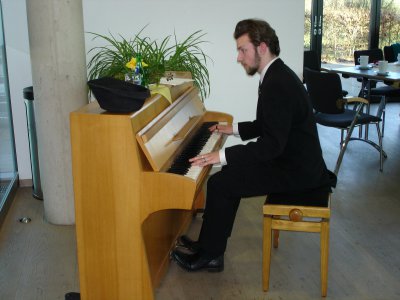 Foto des Albums: Burghof-Café am Sonntag