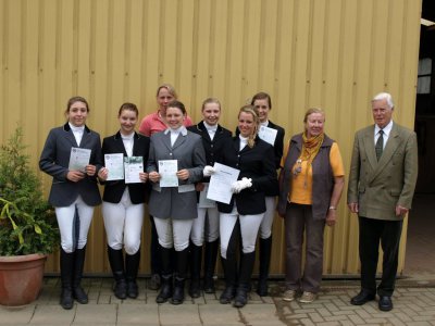 Darlin Schulz, Inken Steinborn, Ann Christin L&uuml;ders, Natalie Greif, Nadj 